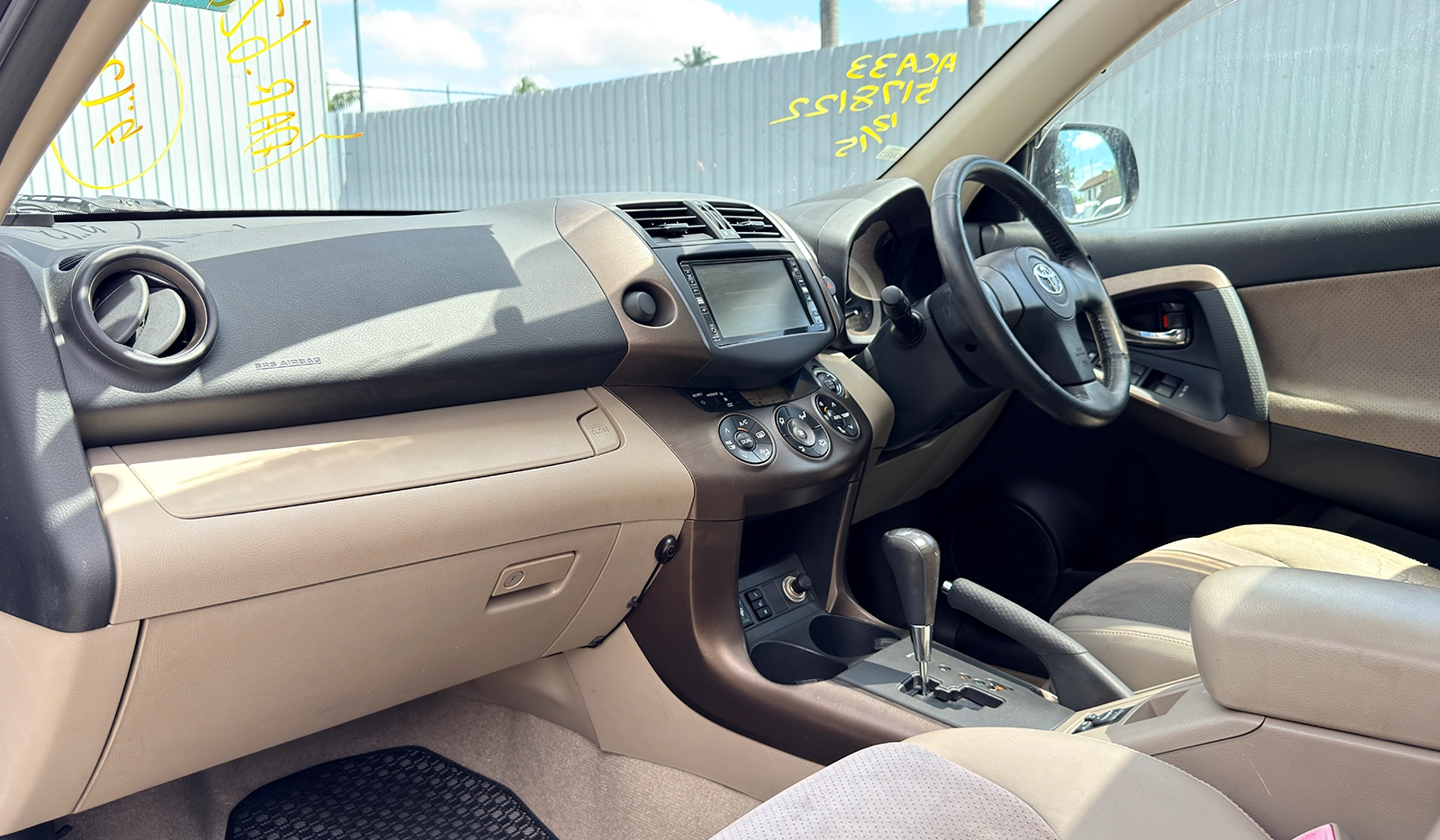 2008 Toyota Vanguard 240S GPKG image-12