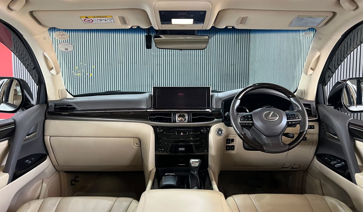 2018 Lexus LX LX570 image-7