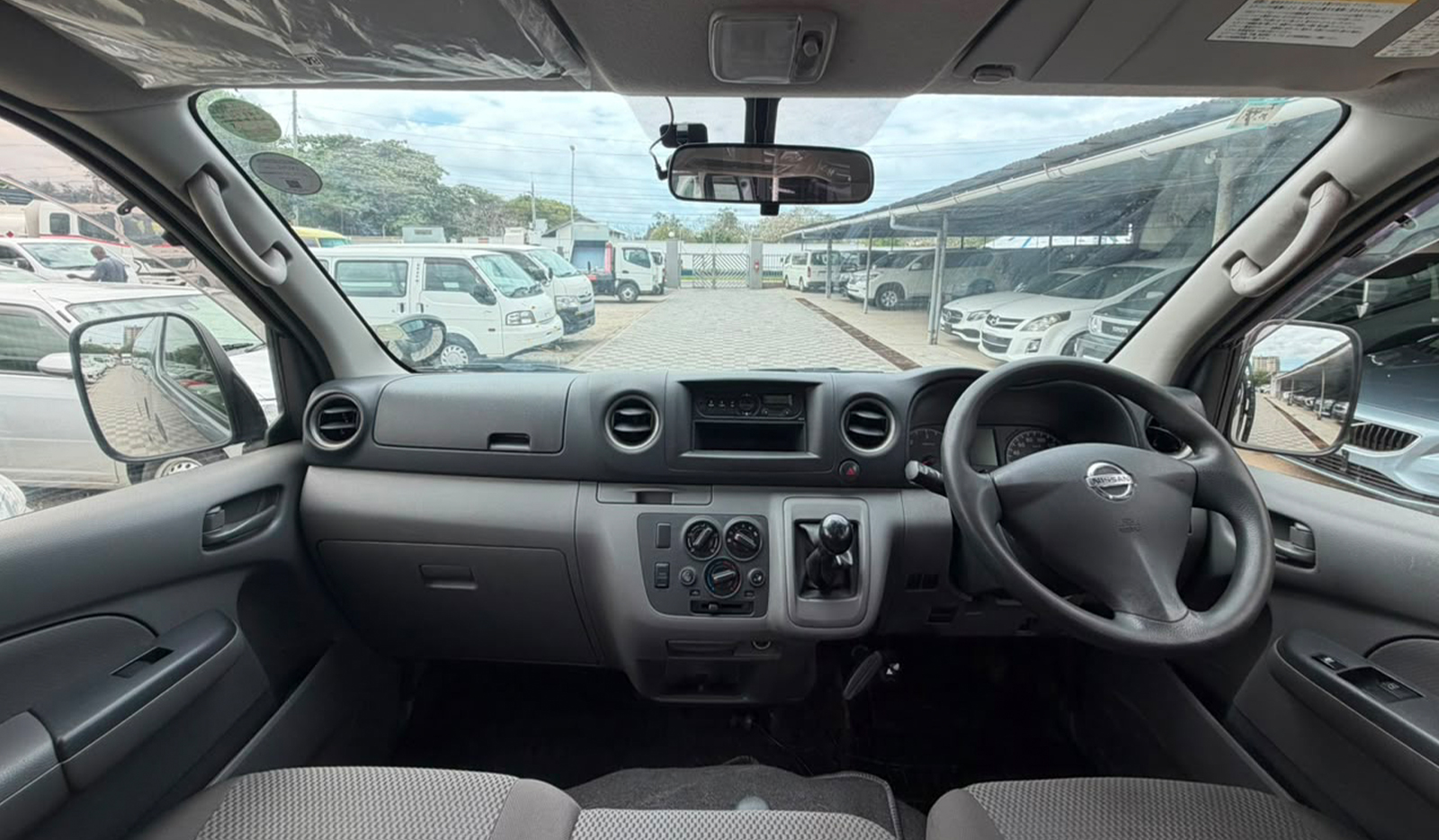 2018 Nissan NV350 DX image-7