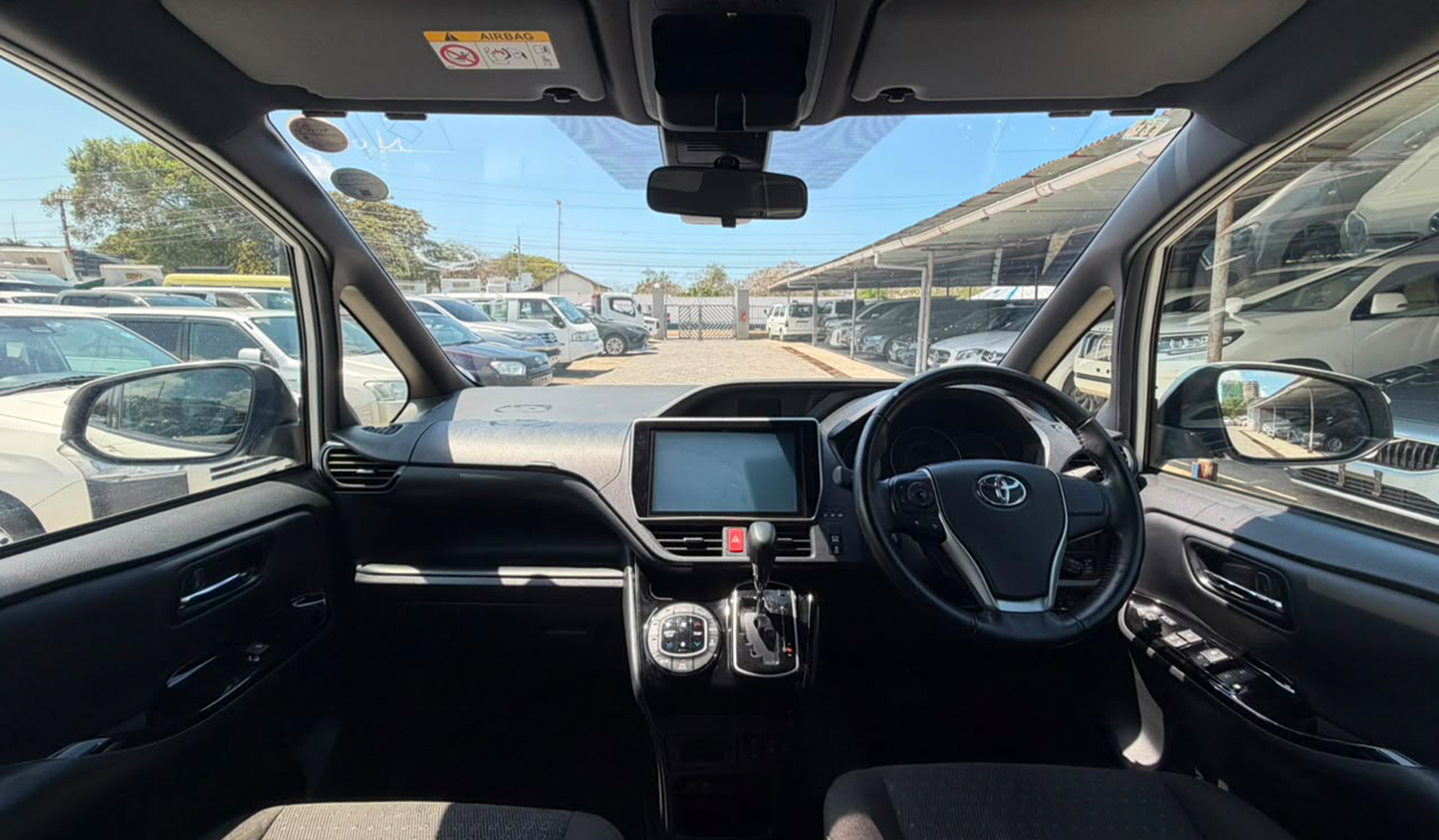 2019 Toyota Noah G image-7