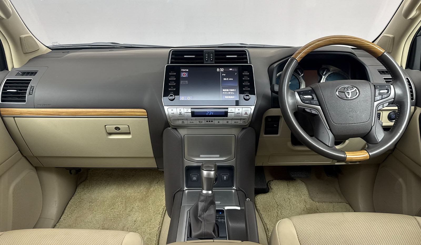 2020 Toyota Land Cruiser Prado TX L image-8