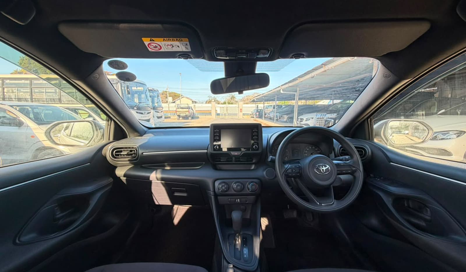 2020 Toyota Yaris X image-7