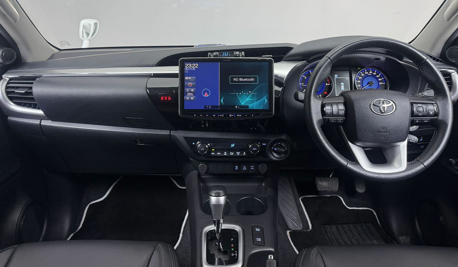 2020 Toyota Hilux Z CANOPY image-7