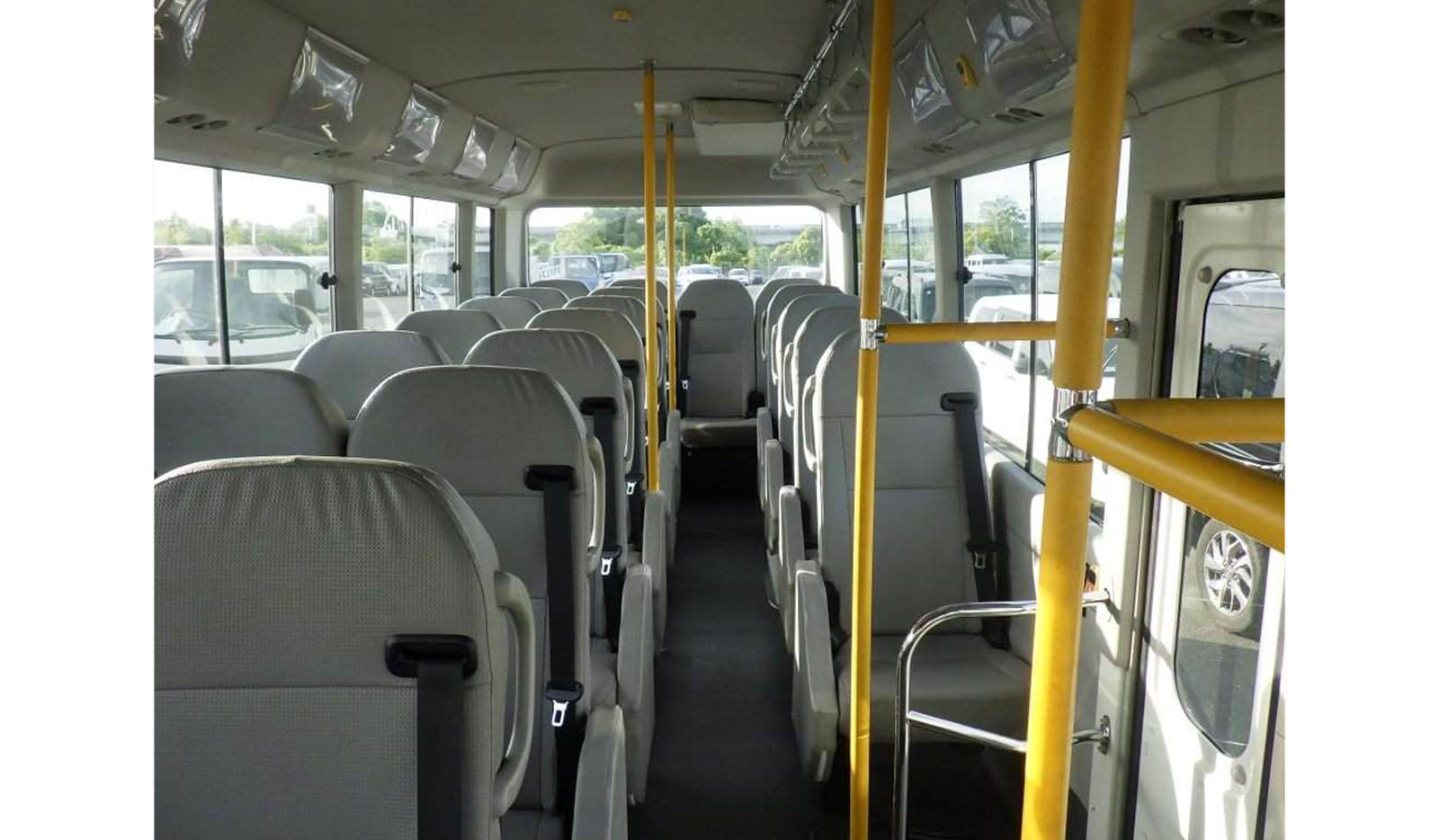 2020 Toyota Coaster LX image-7