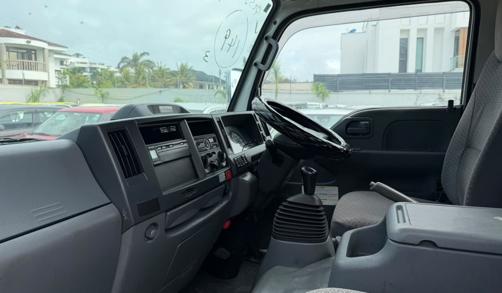 2019 Isuzu Elf Truck CRANE HIRABODY image-7