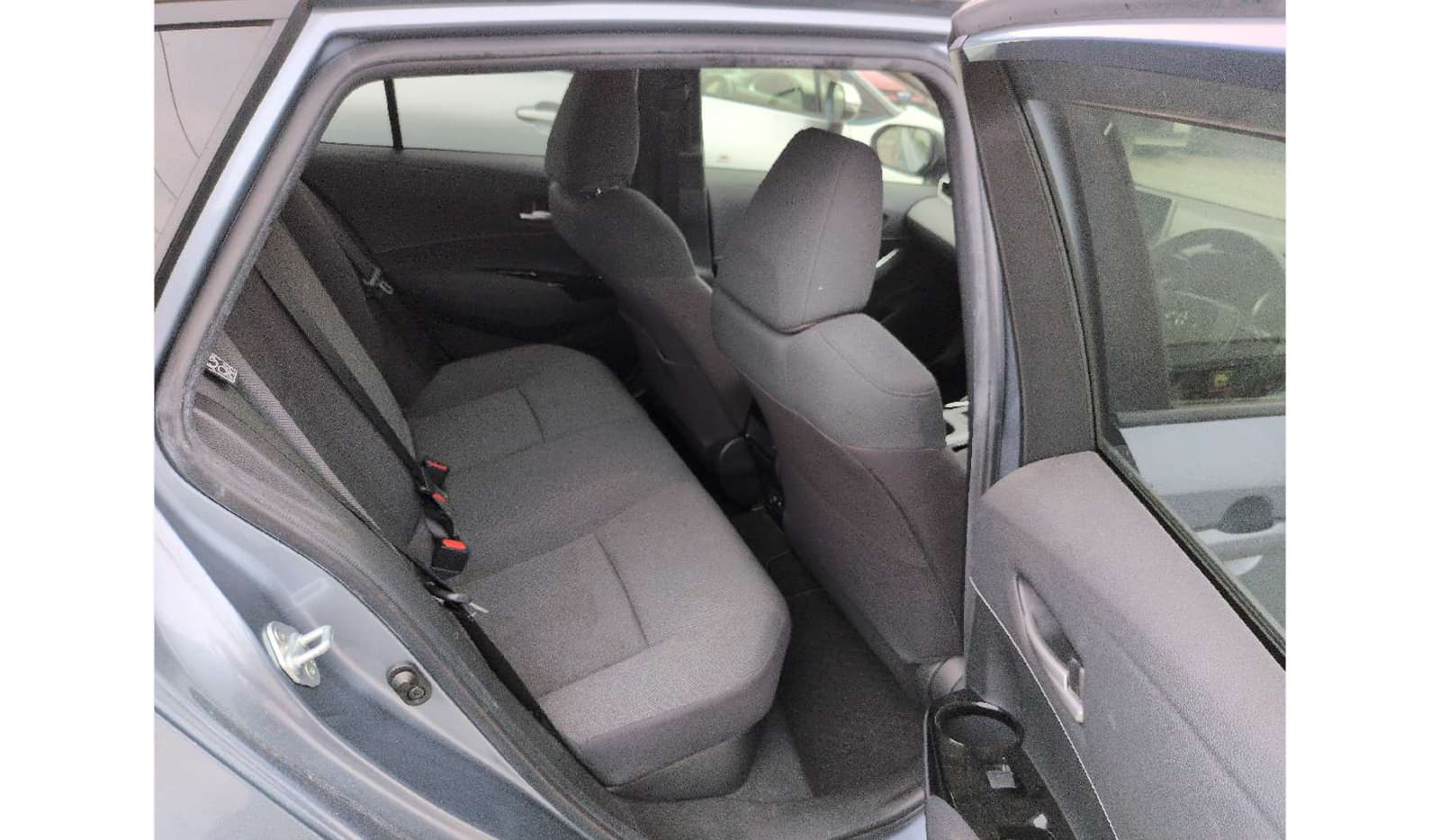 2019 Toyota Corolla Touring image-7