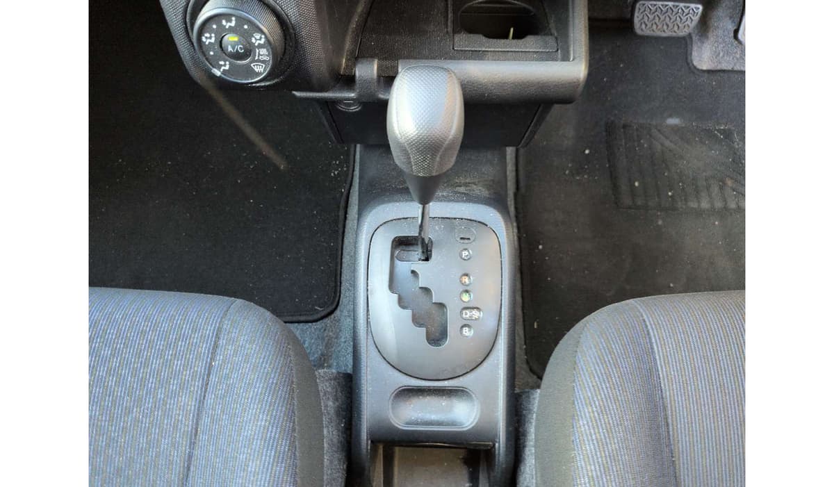 2021 Toyota Probox image-8