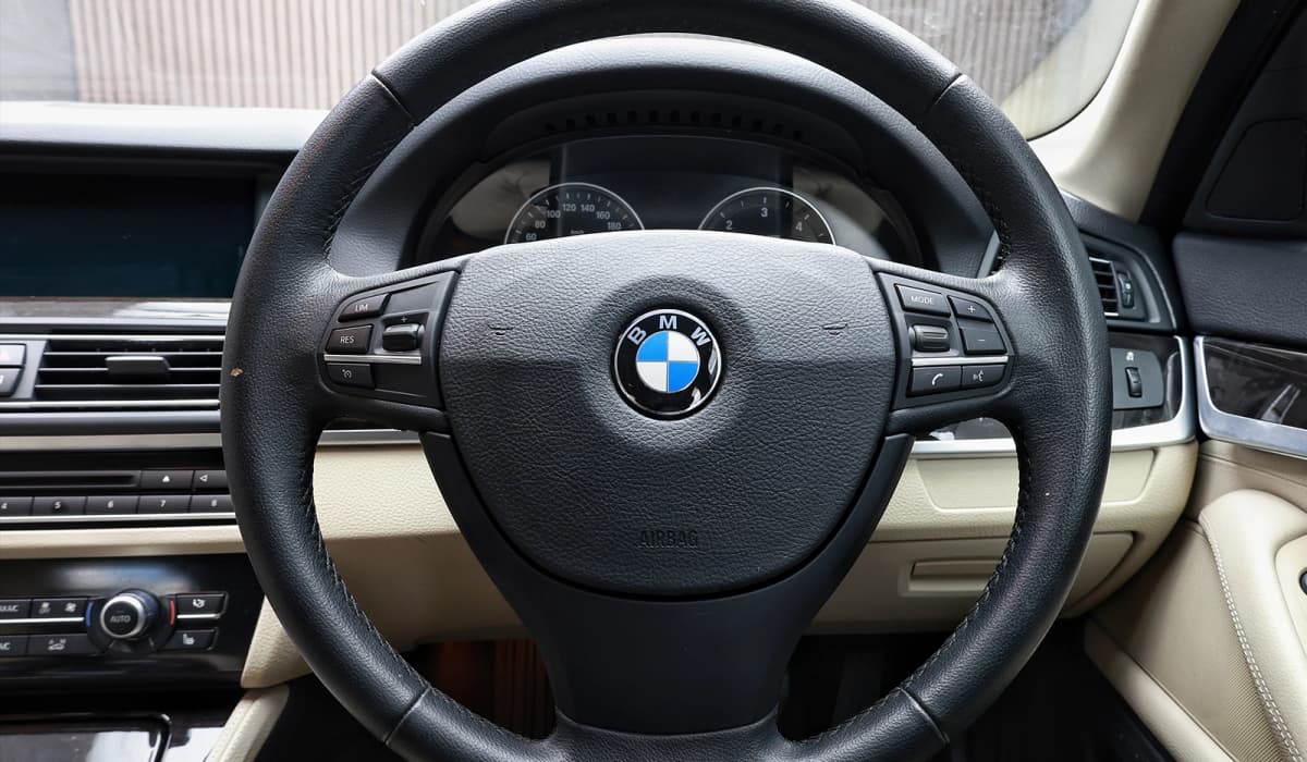 2013 Bmw 523D Blue performance image-9
