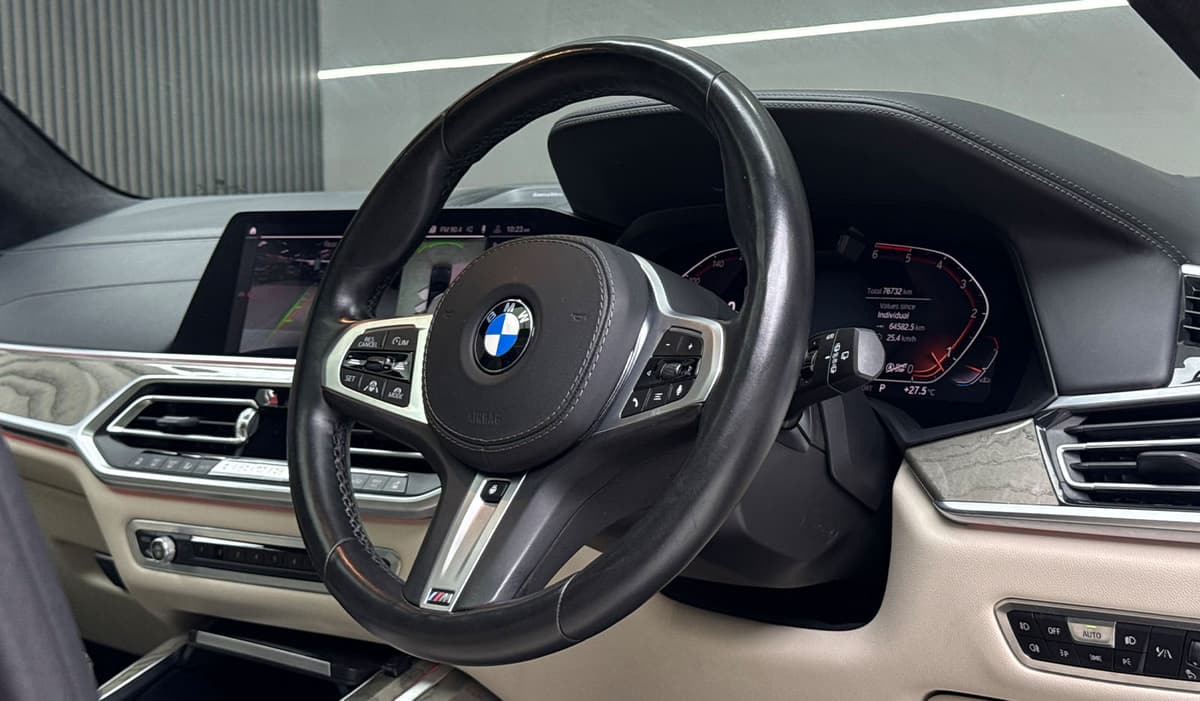 2019 Bmw X7 xDrive 35D M Sport image-8