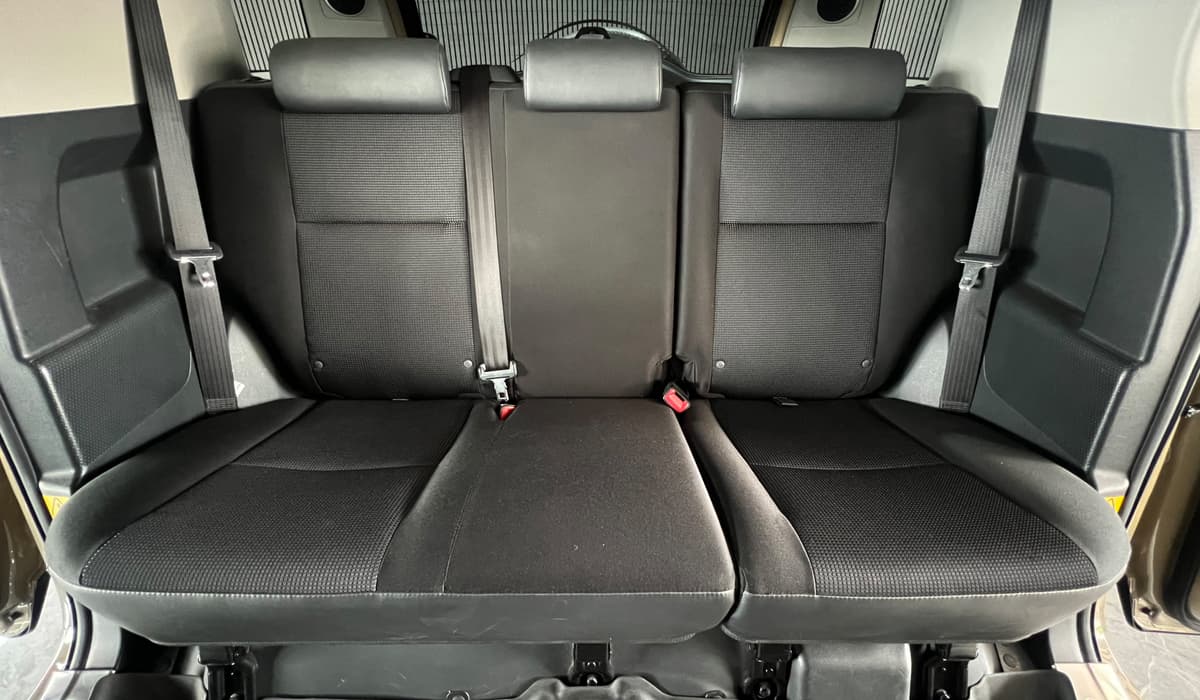 2018 Toyota Fj Cruiser off-road package image-8
