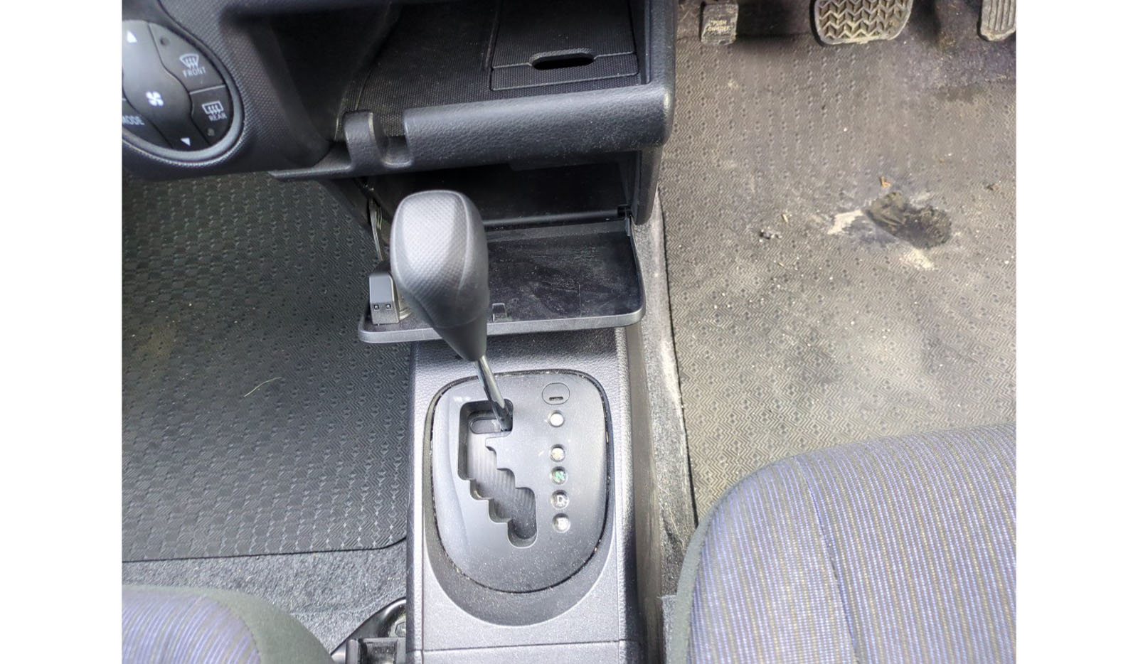 2020 Toyota Probox HYBRID GL image-6