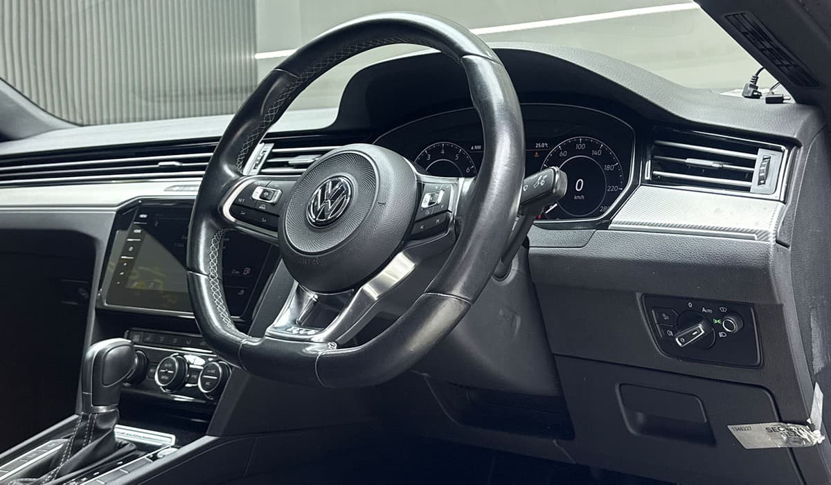 2018 Volkswagen Arteon Advance image-6
