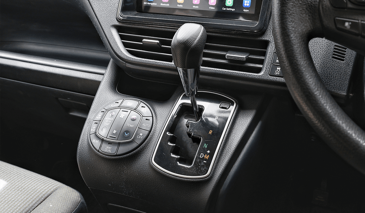 2016 Toyota Noah WELFARE CAR Xv package image-8