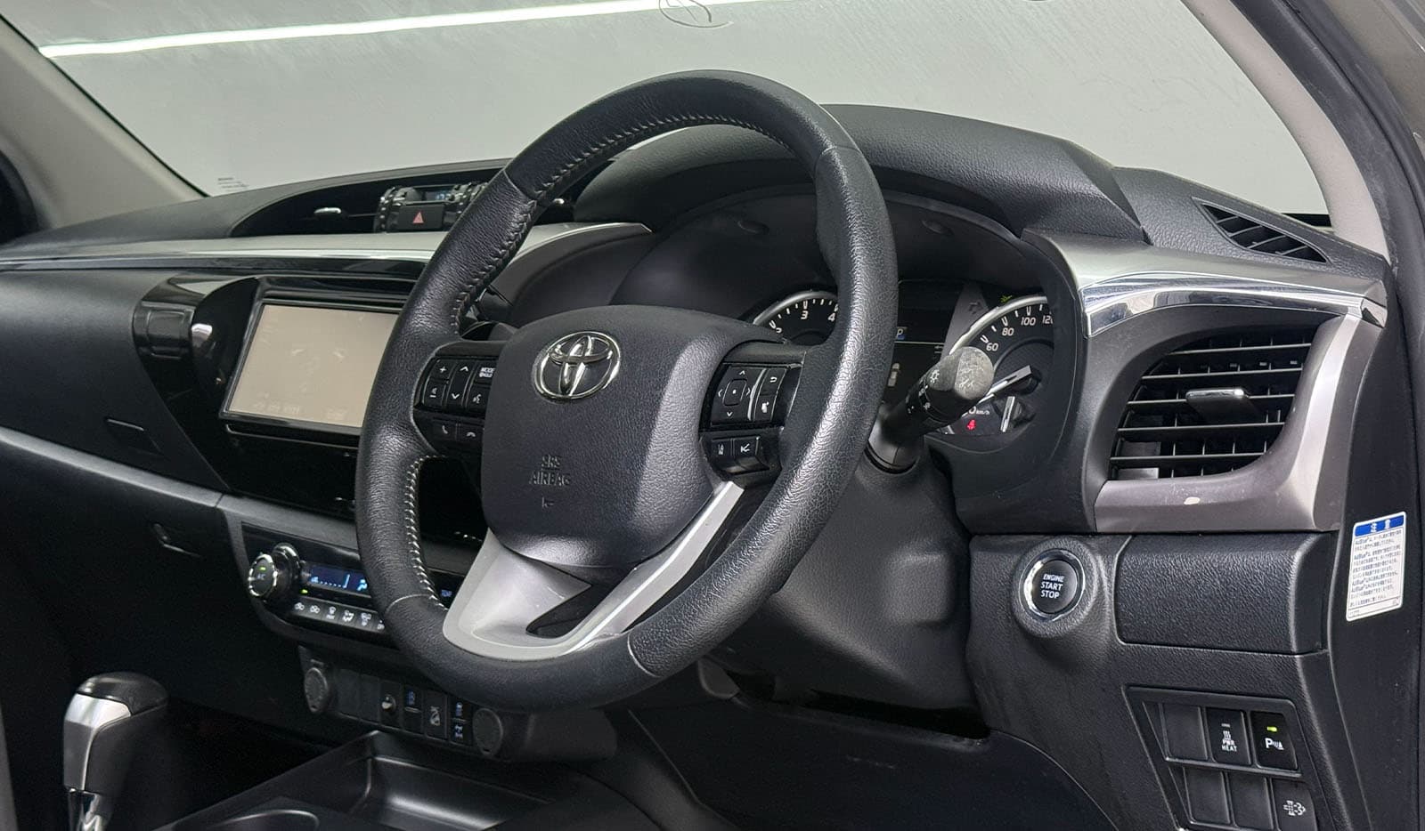 2020 Toyota Hilux Z image-8