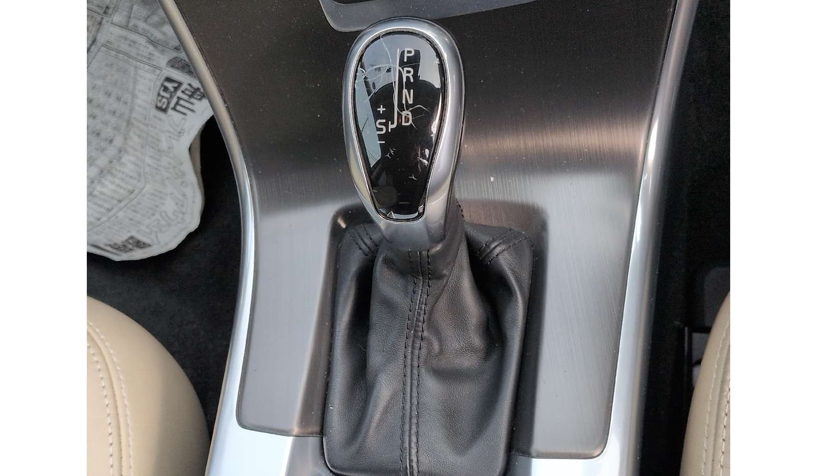 2014 Volvo XC60 image-8