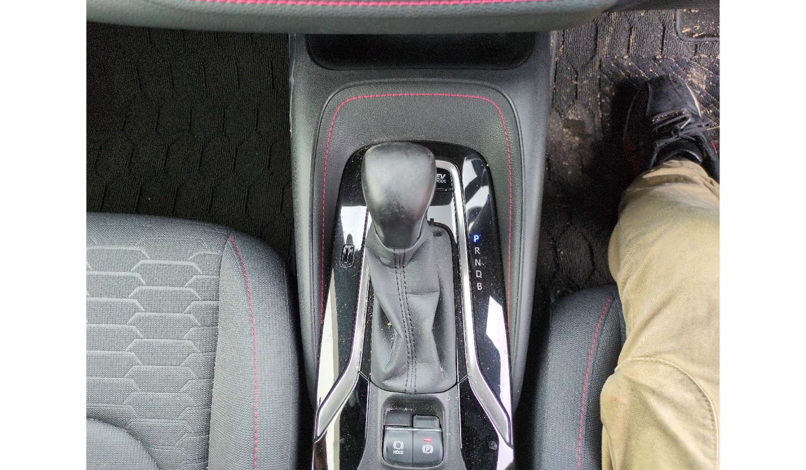 2019 Toyota Corolla Sport image-8