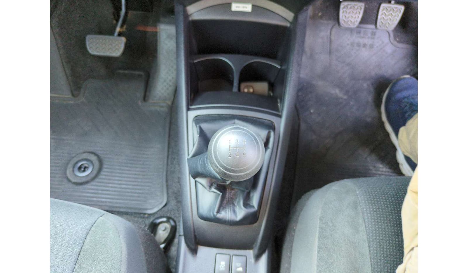 2020 Toyota Corolla Axio image-8