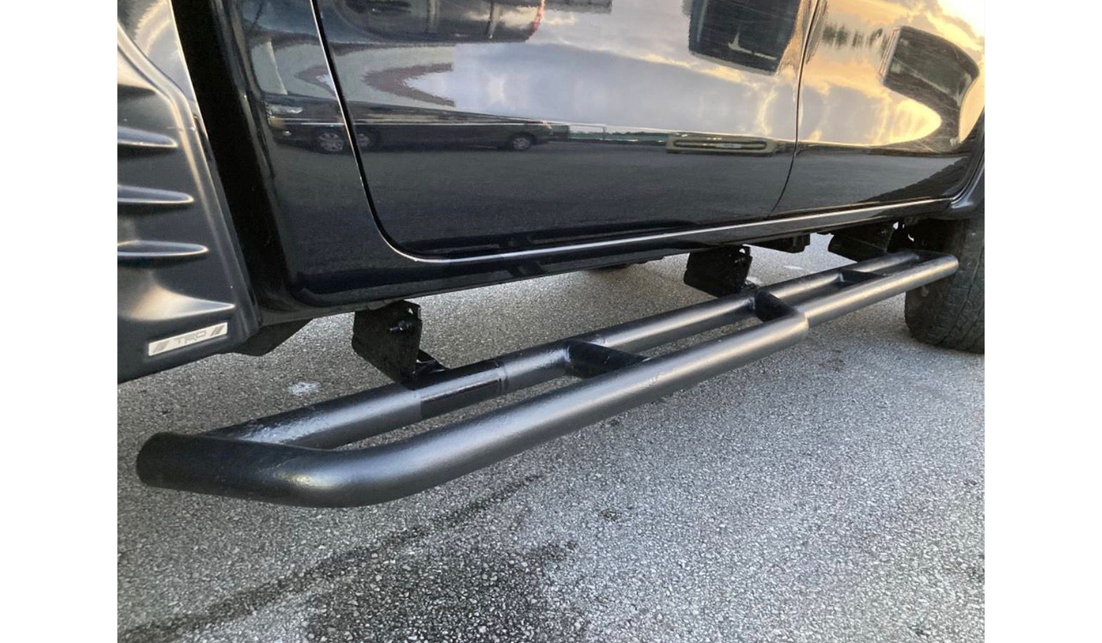 2017 Toyota Hilux image-8
