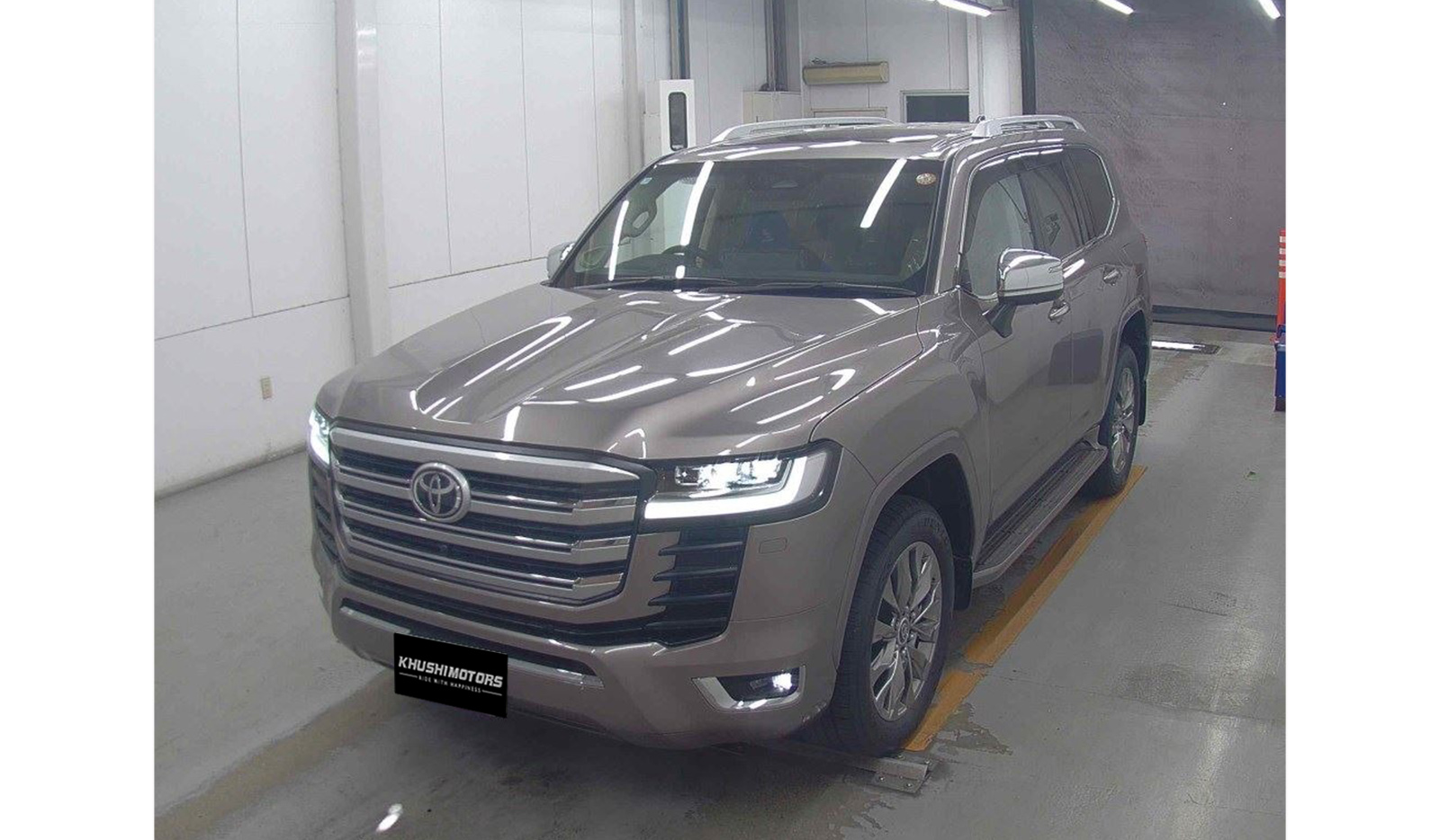 2025 Toyota Land Cruiser image-2