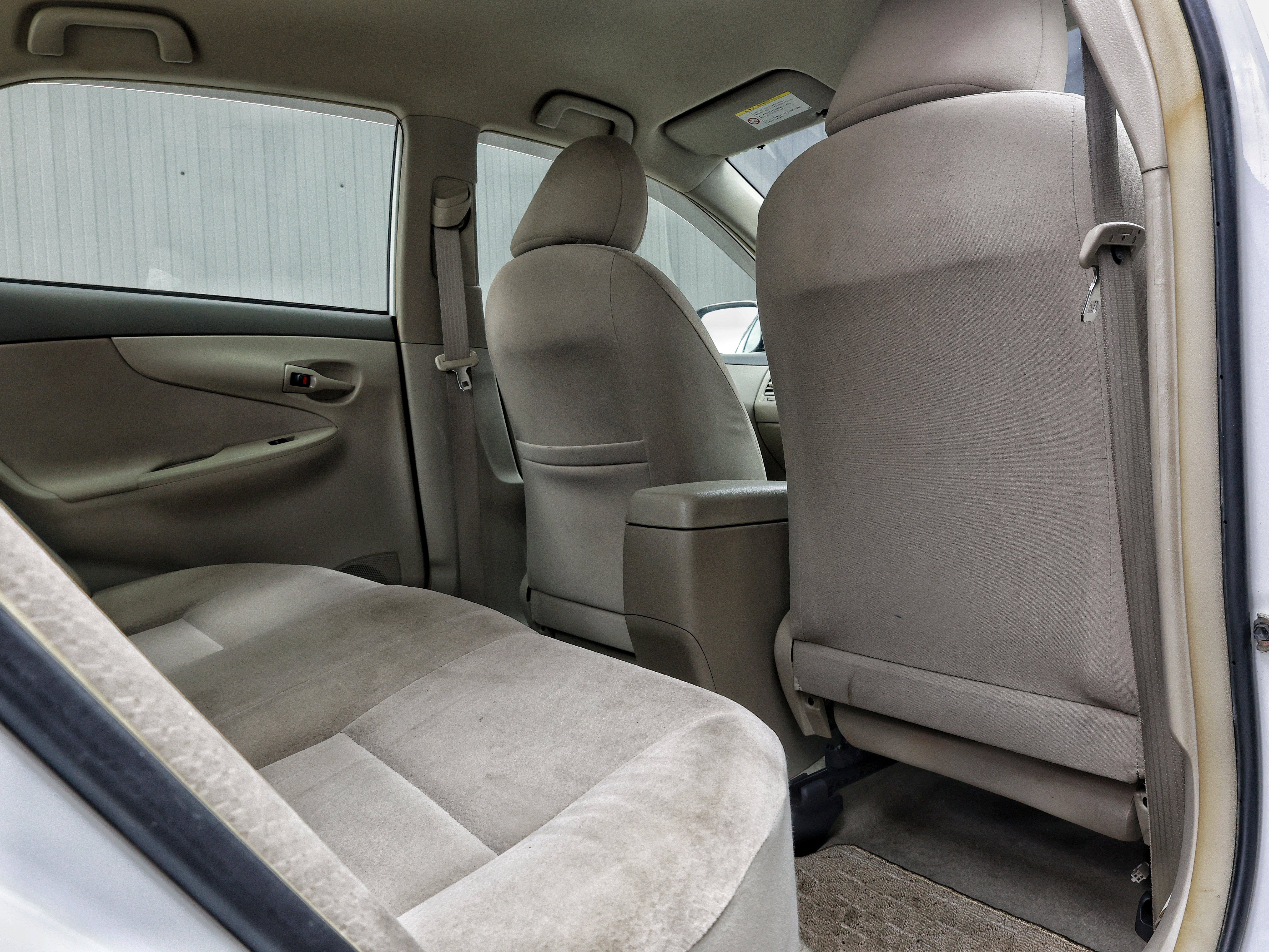 2012 Toyota Corolla Axio X image-14