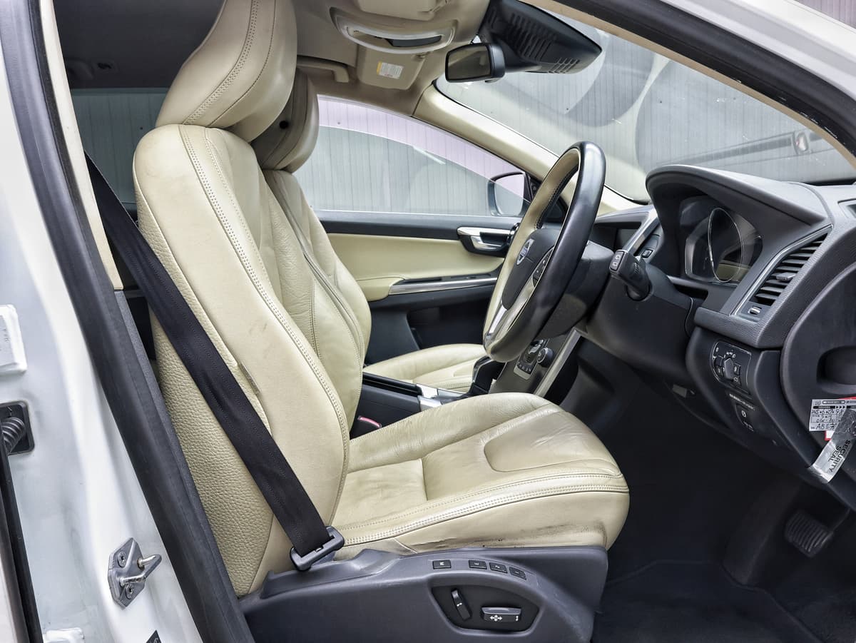2013 Volvo XC60 T5 Awd Classic image-12