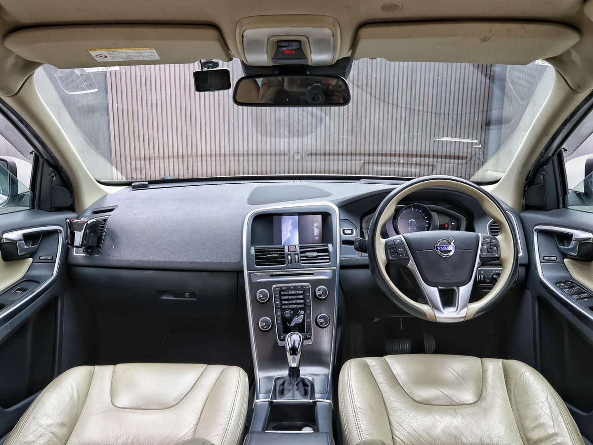 2013 Volvo XC60 T5 Awd Classic image-7