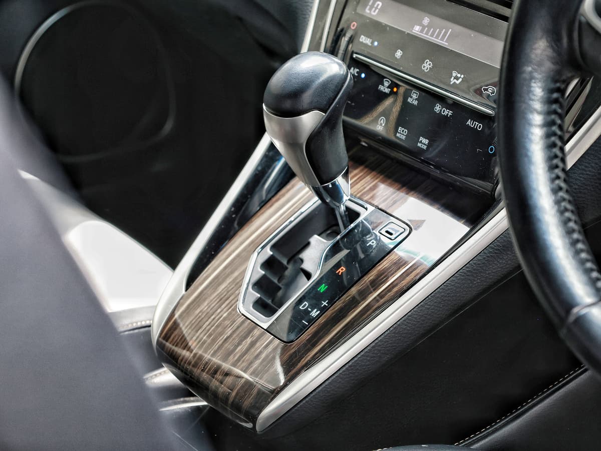 2013 Toyota Harrier Elegance image-10