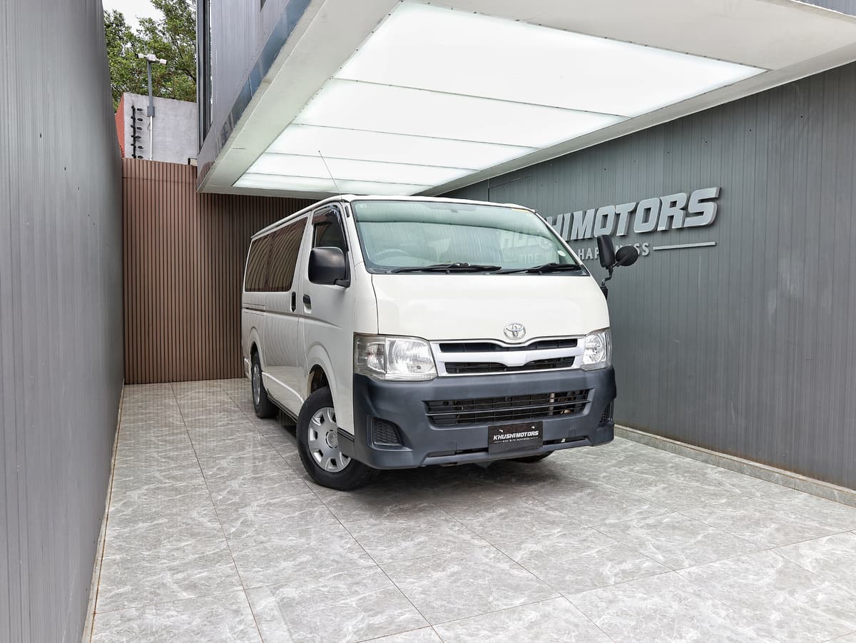 2012 Toyota Hiace Long DX image-1