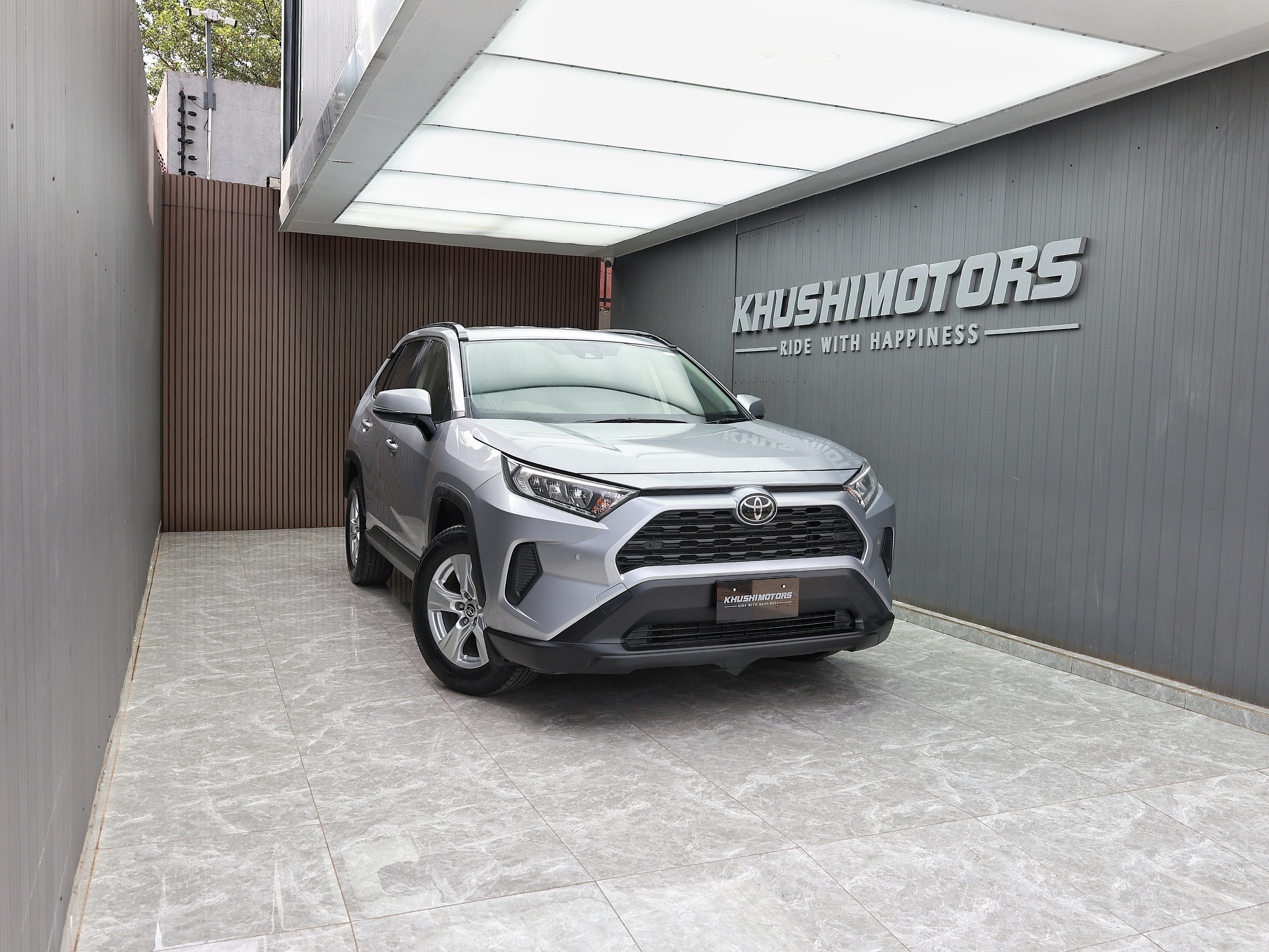 2020 Toyota RAV-4 X image-1
