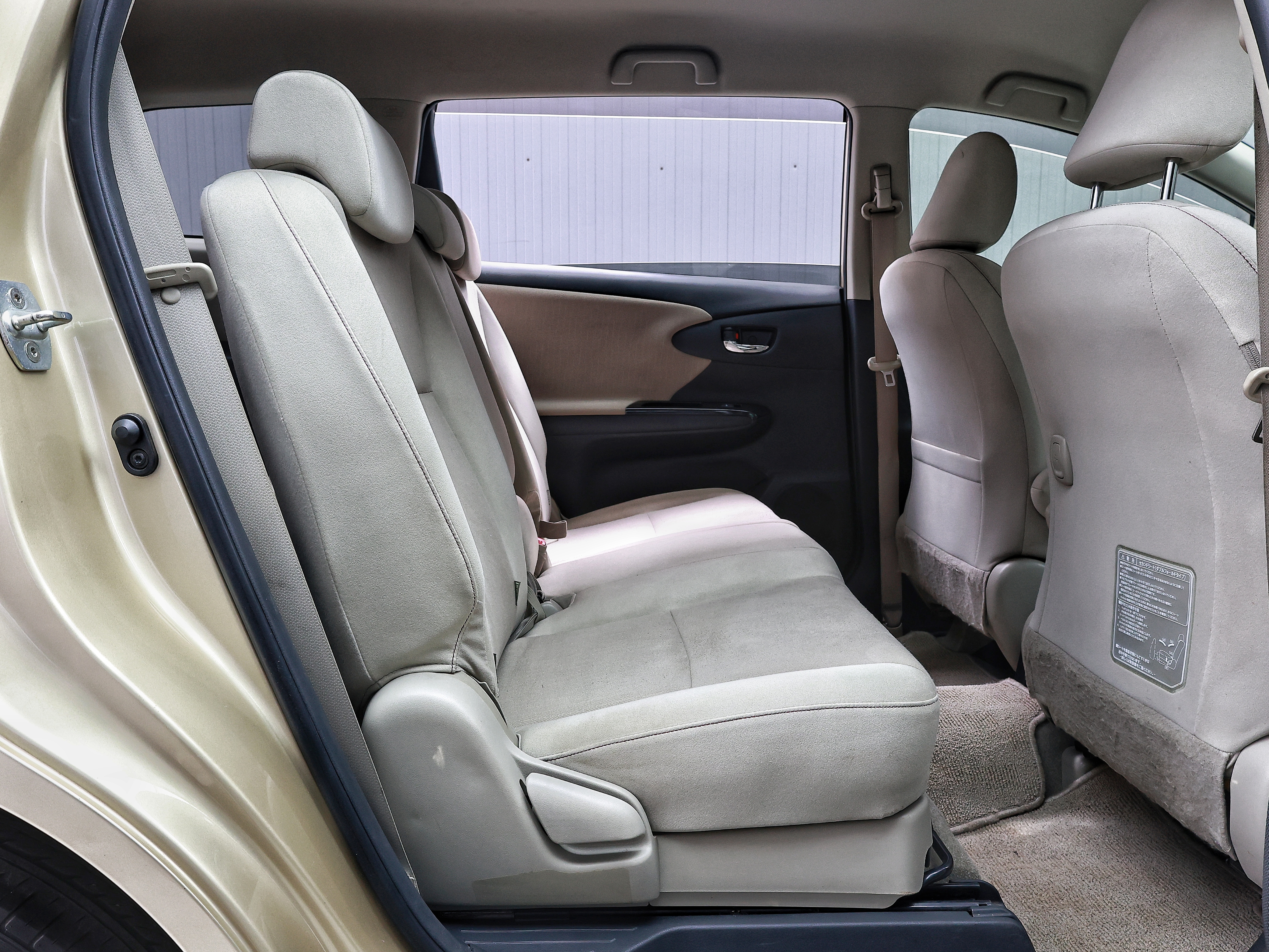 2013 Toyota Wish 1.8G image-12