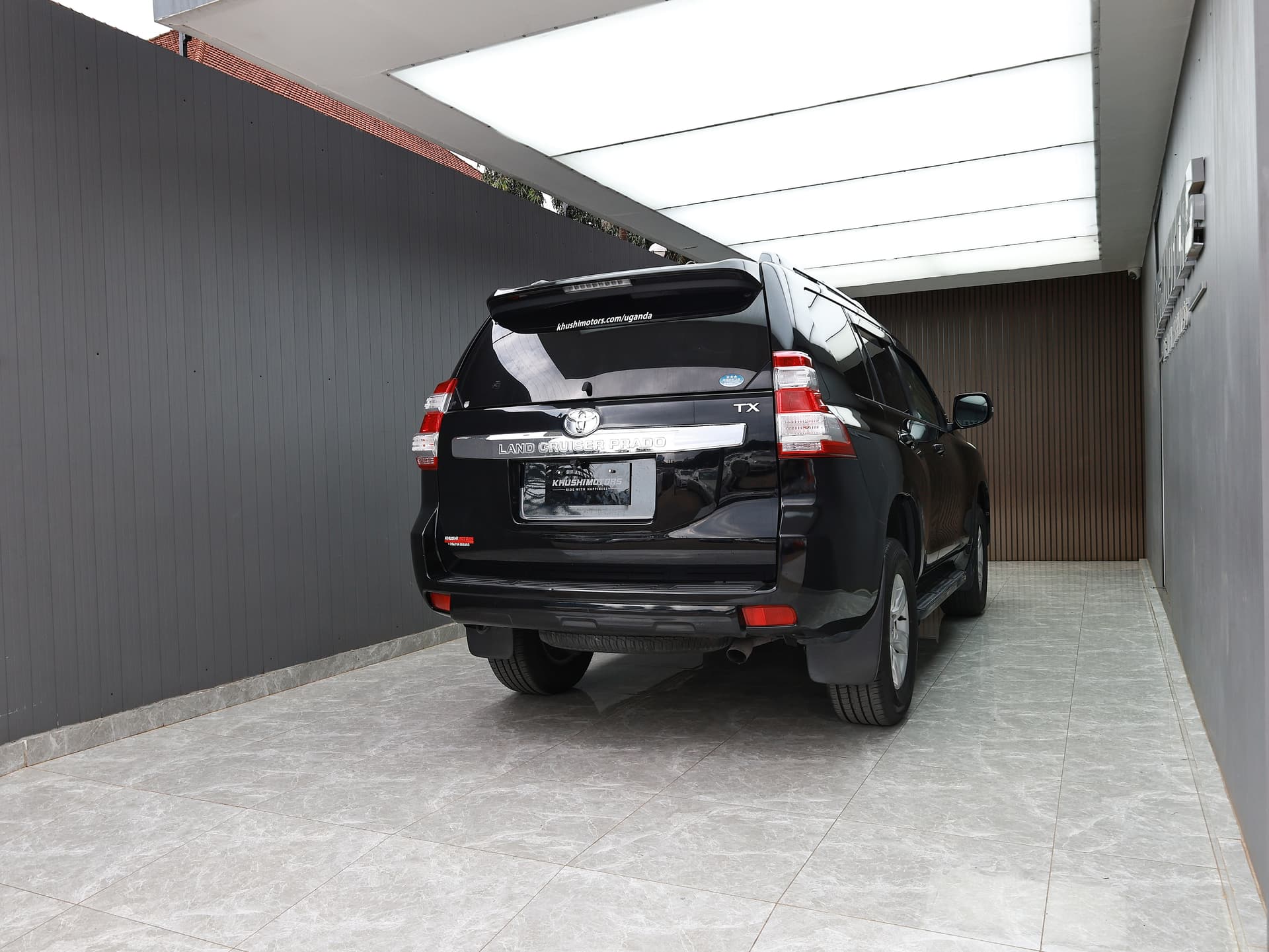 2013 Toyota Land Cruiser Prado TX image-4