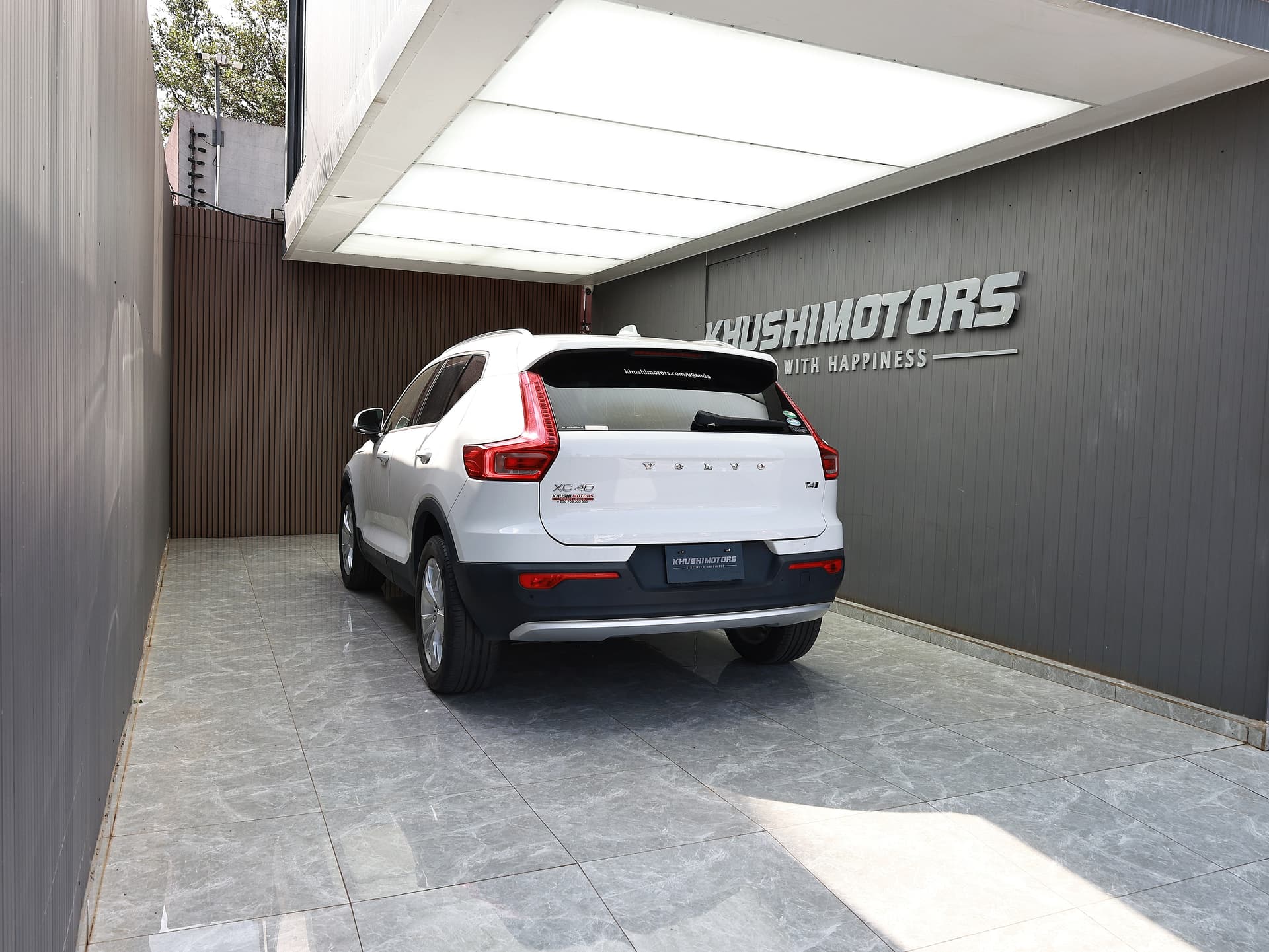 2019 Volvo XC 40 image-6