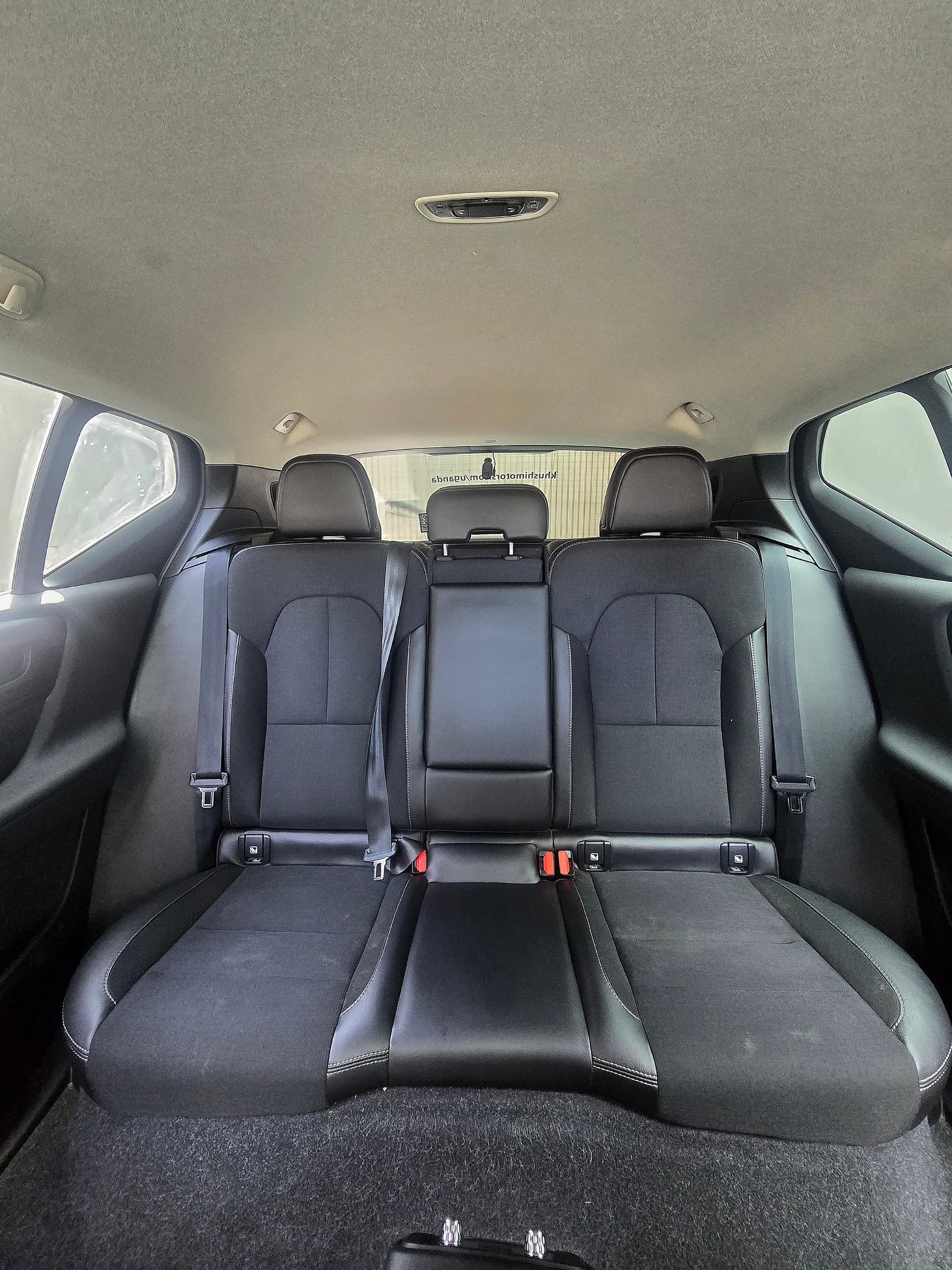 2019 Volvo XC 40 image-15