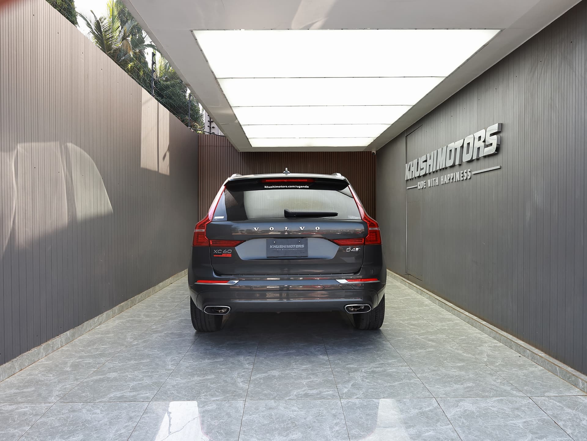 2018 Volvo XC60 D4 image-5