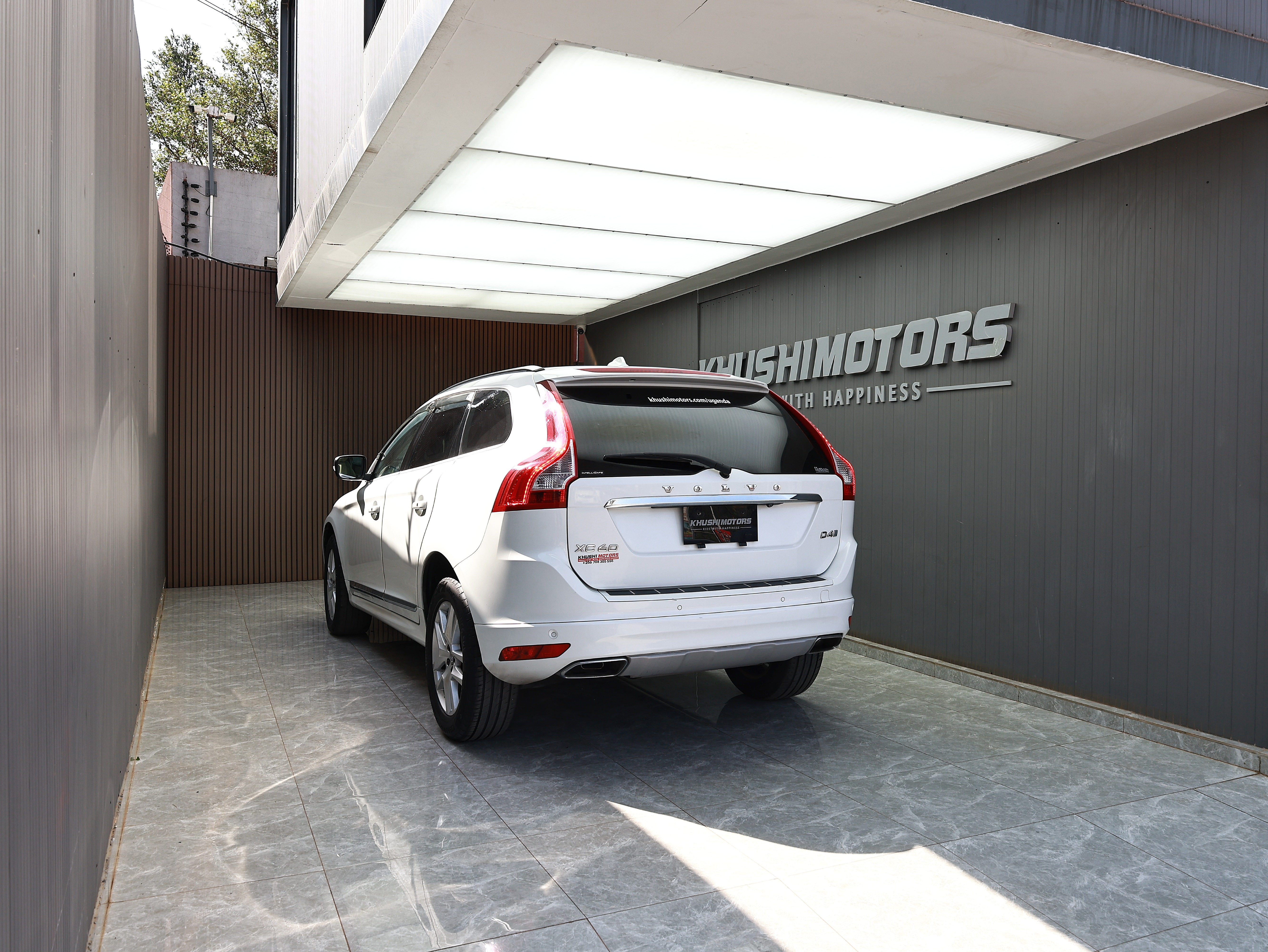 2017 Volvo XC60 D4 Classic image-6
