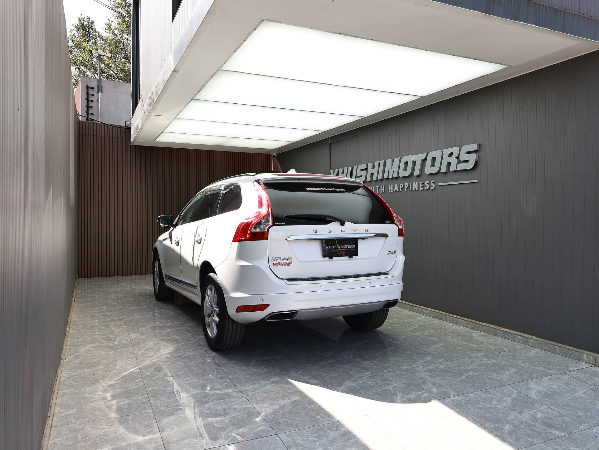 2017 Volvo XC60 D4 Classic image-6