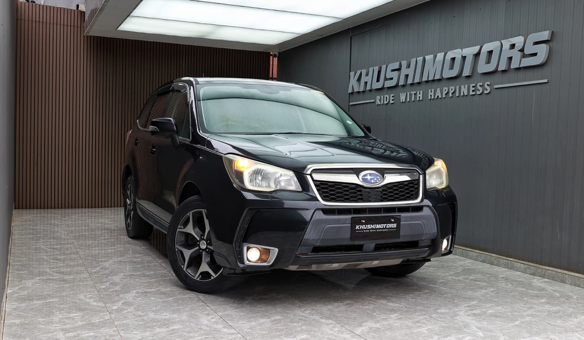 2012 Subaru Forester 2.0XT Eyesight image-1