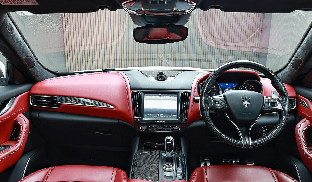 2017 Maserati Levante Base Grade image-9