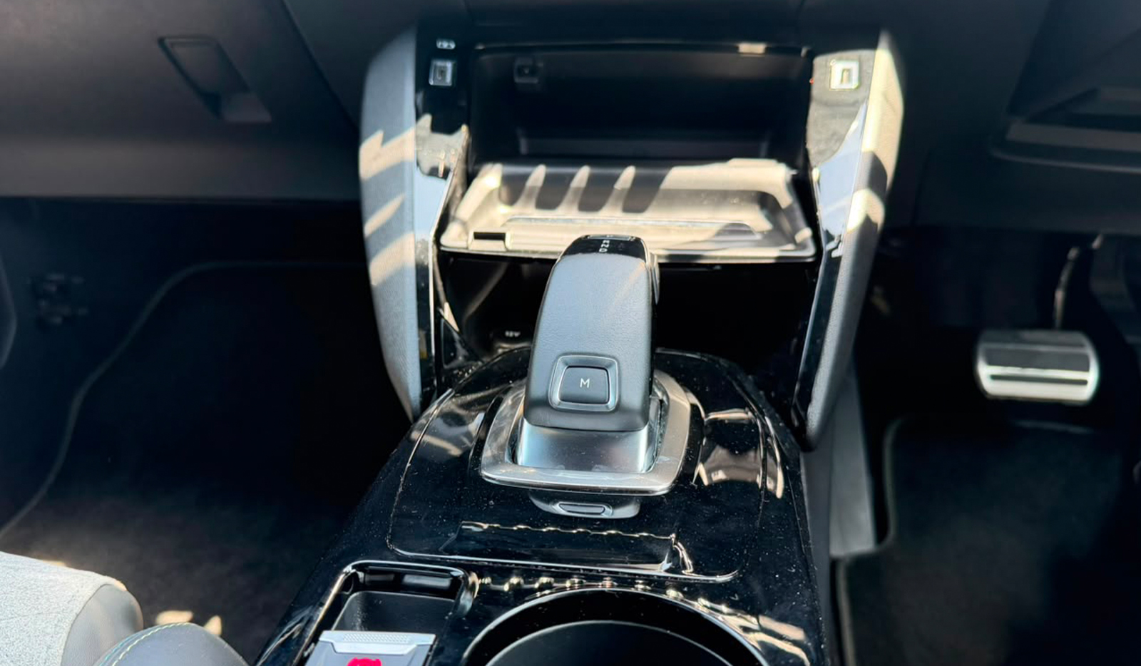 2020 Peugeot 208 GT Line image-9