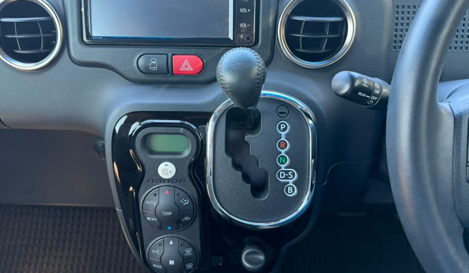 2019 Toyota Porte F-Lafine image-9