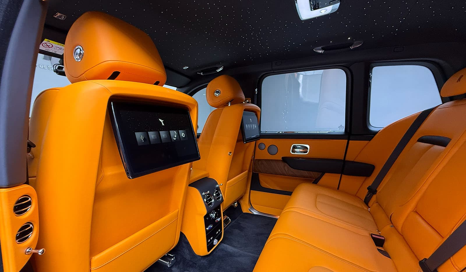 2026 Rolls Royce Cullinan SERIES 2 image-9