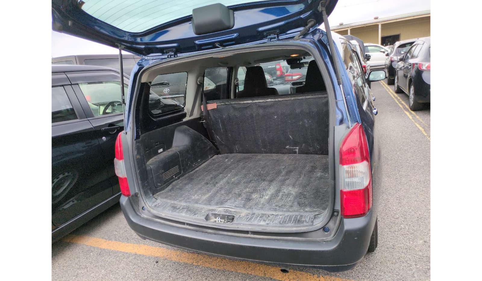 2019 Toyota Succeed image-9