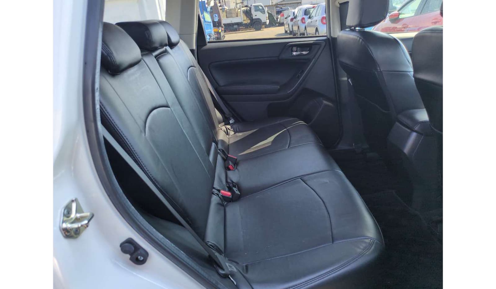 2013 Subaru Forester 2.0 XT EyeSight image-9