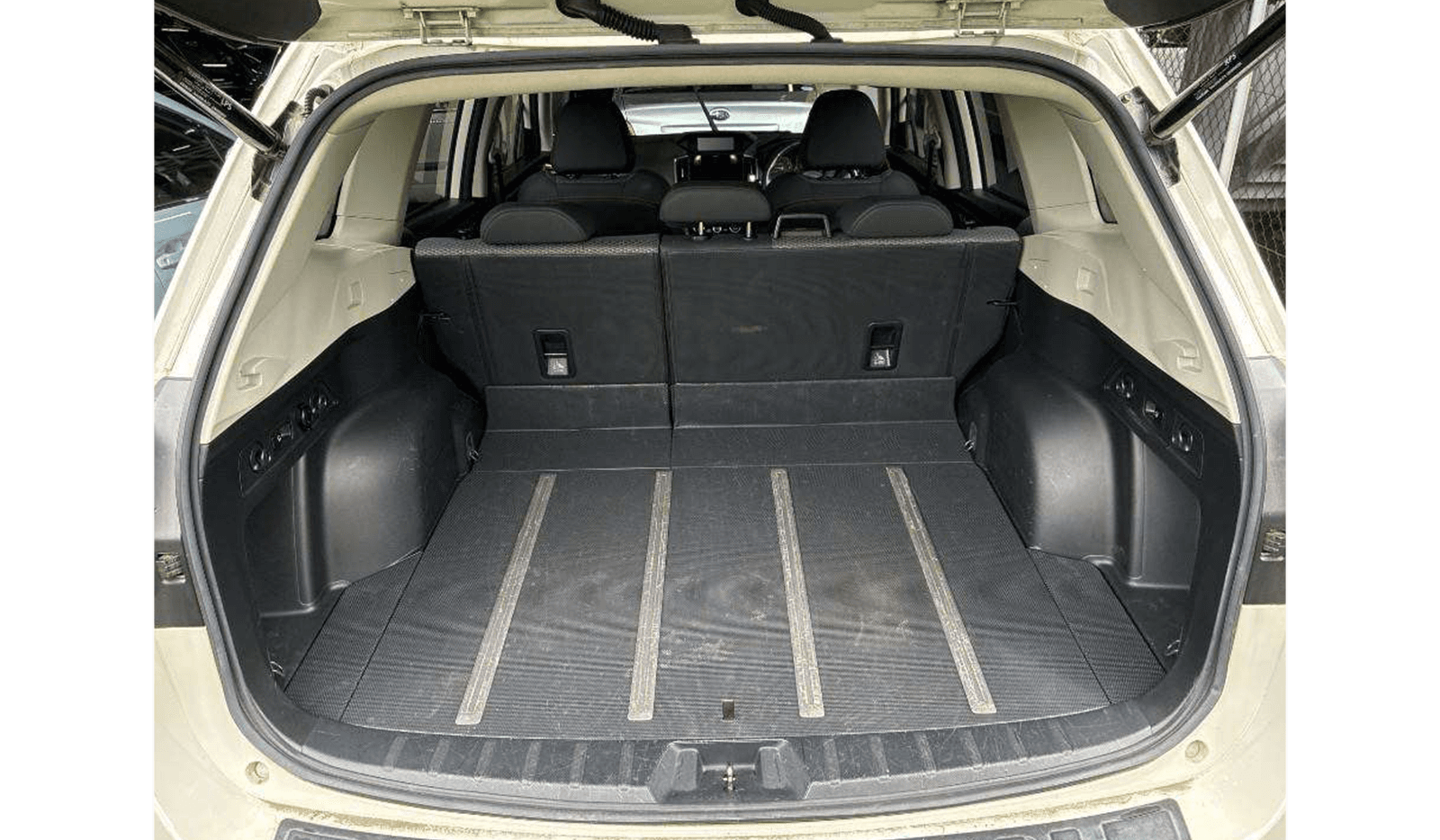 2019 Subaru Forester image-9