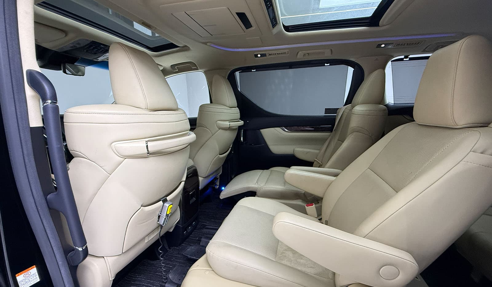 2019 Toyota Alphard G F SIDE LIFT image-10