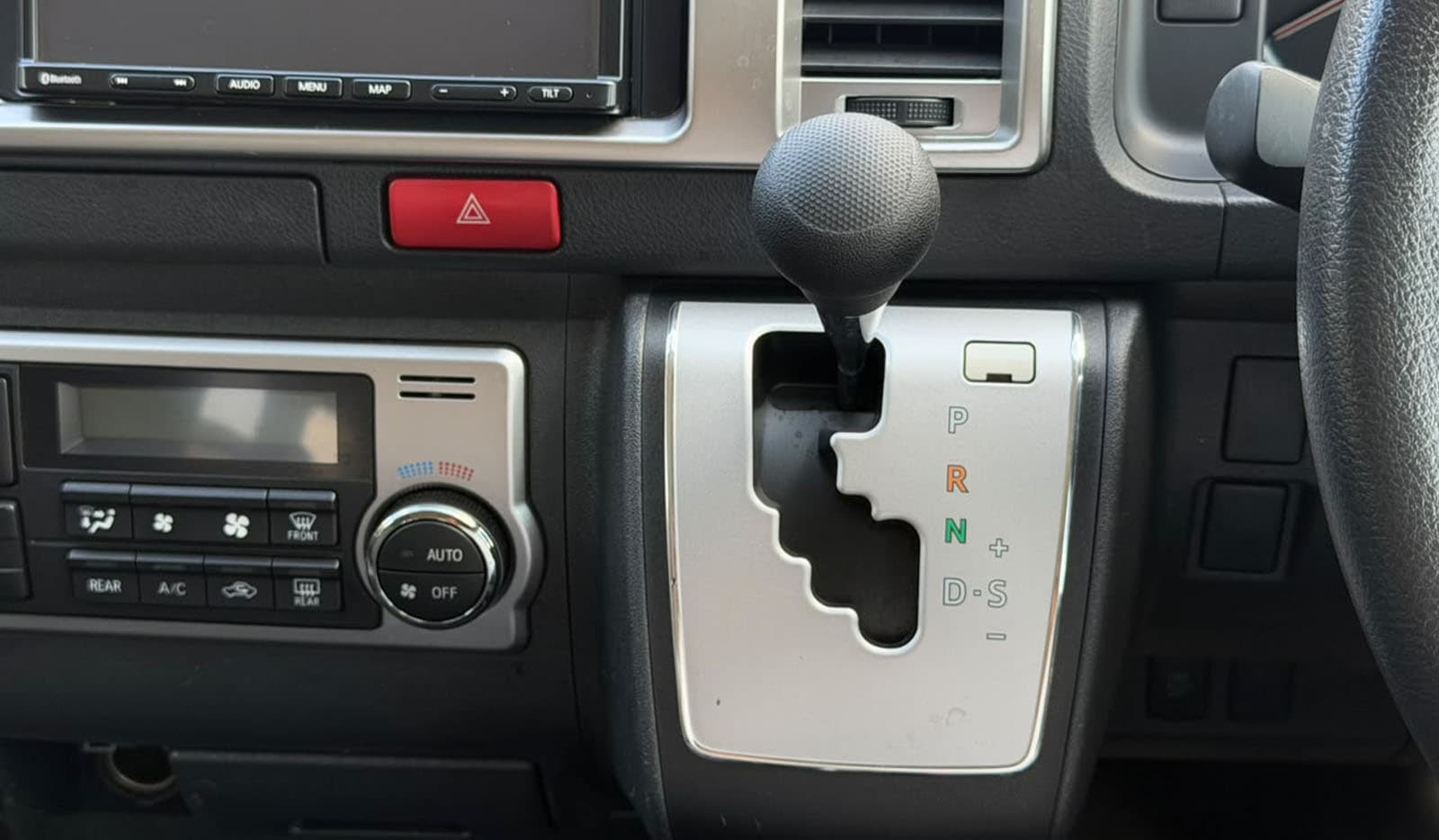 2019 Toyota Hiace Van GRAND CABIN 2WD image-9