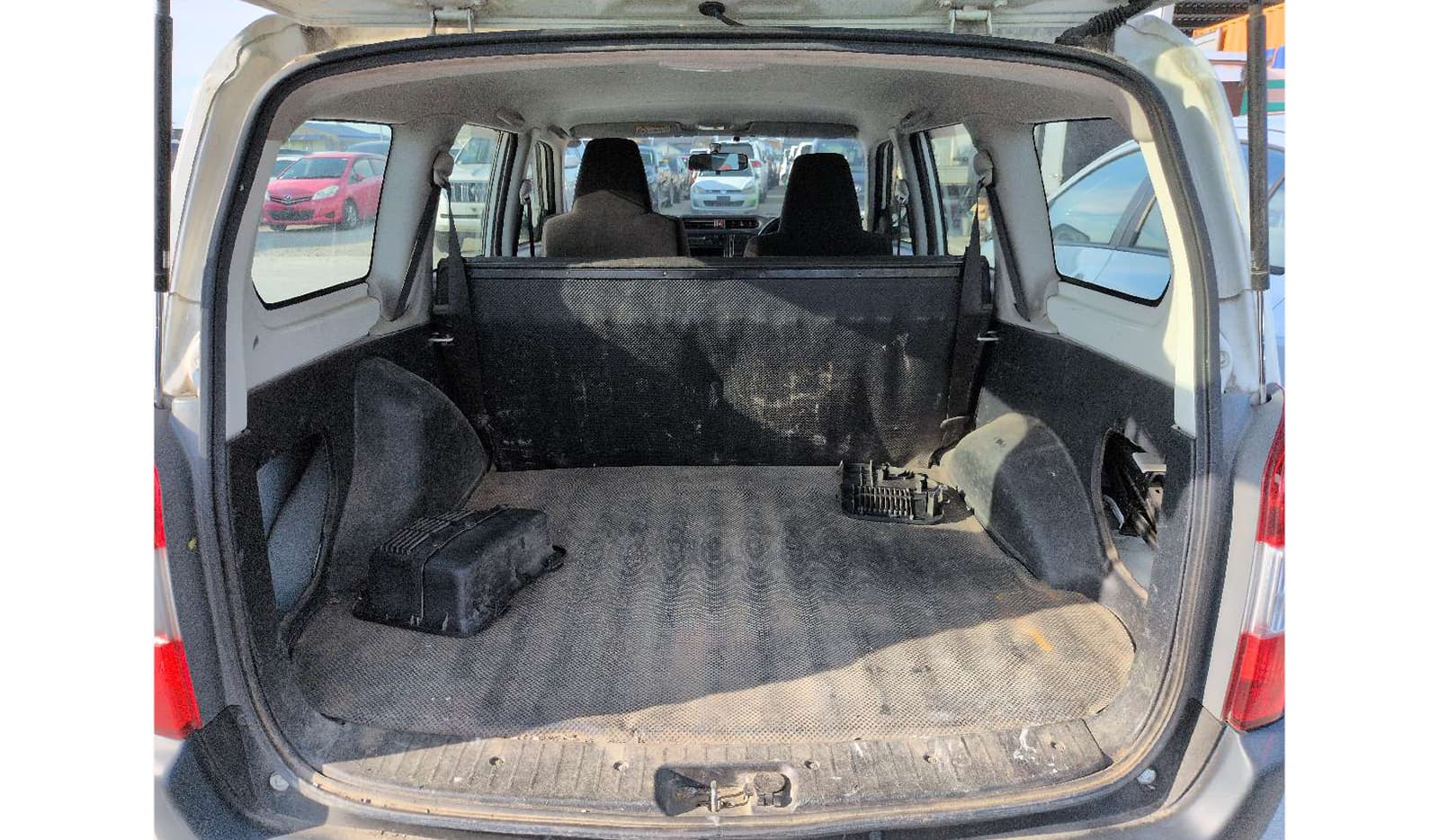 2019 Toyota Probox image-9