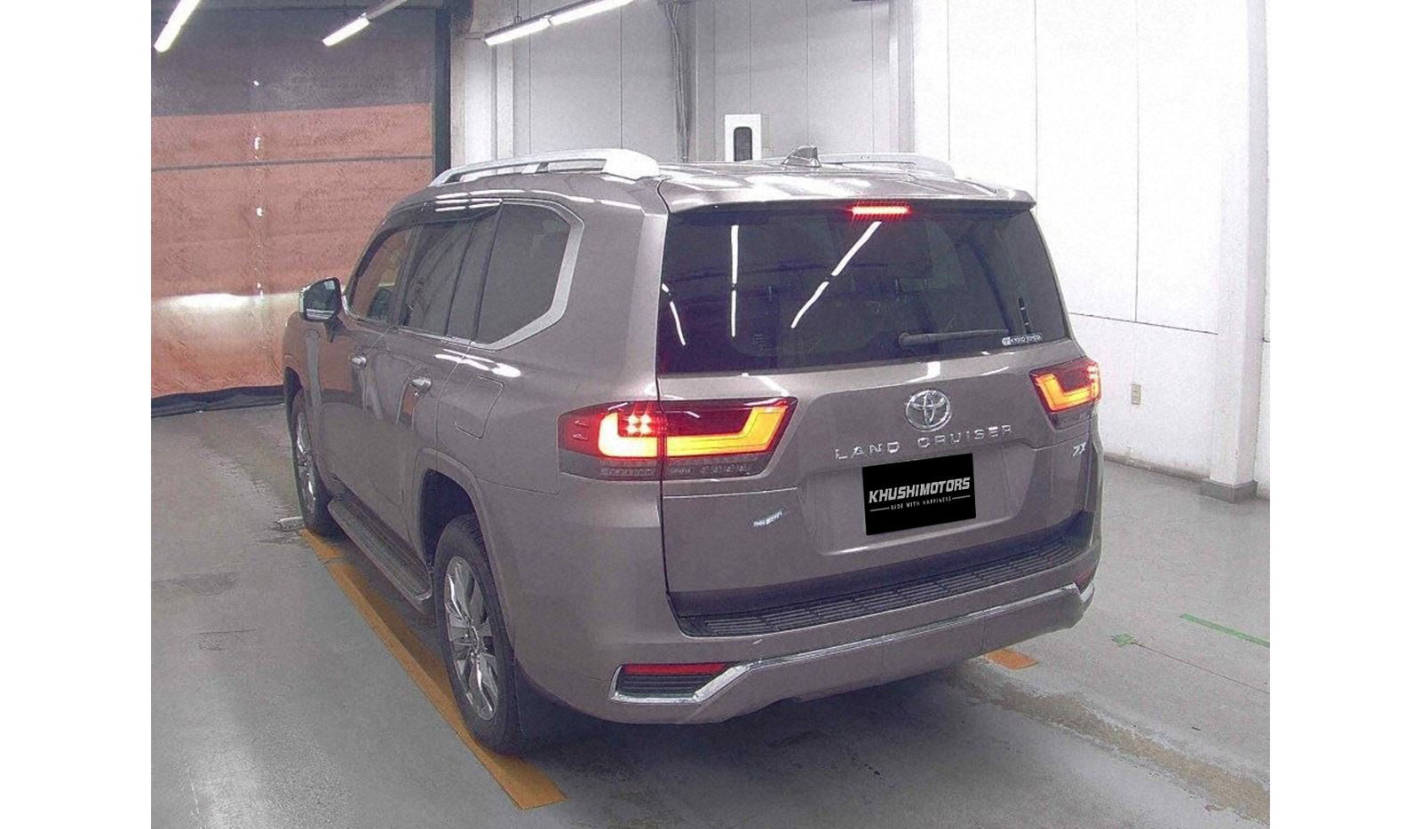 2025 Toyota Land Cruiser image-3