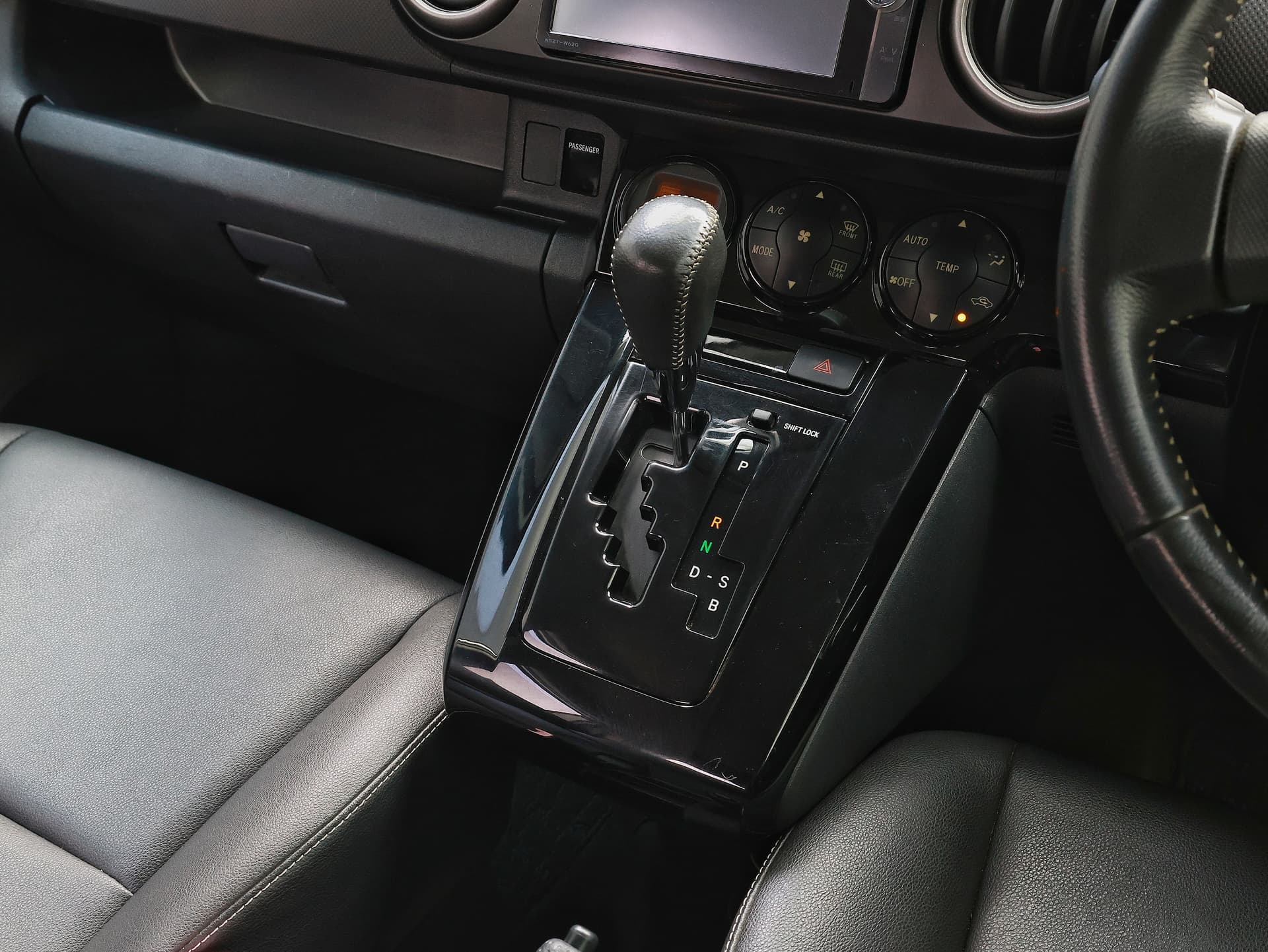 2012 Toyota Corolla Rumion 1.5G Onbe Ltd image-10