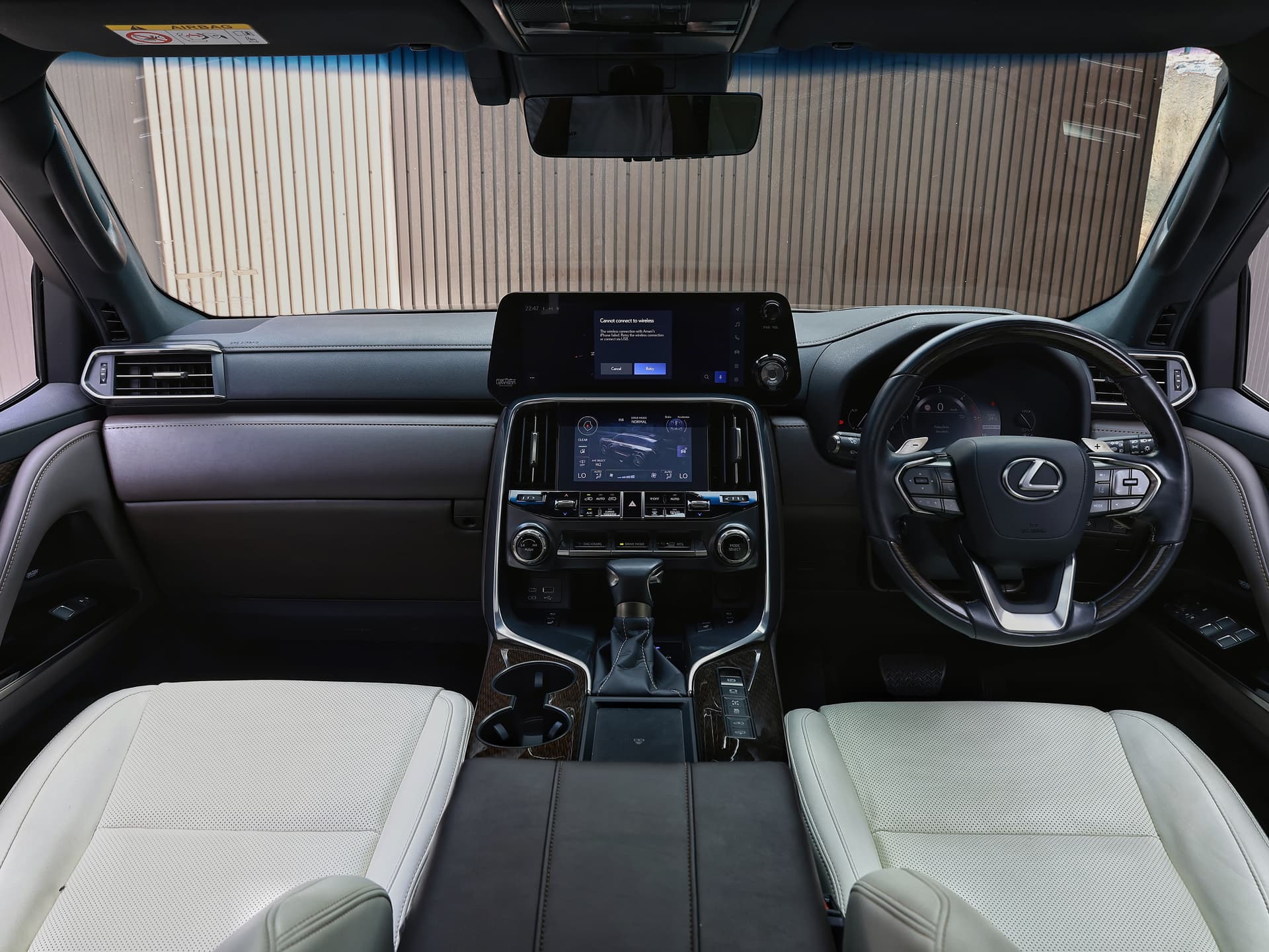 2023 Lexus Lx500d image-11